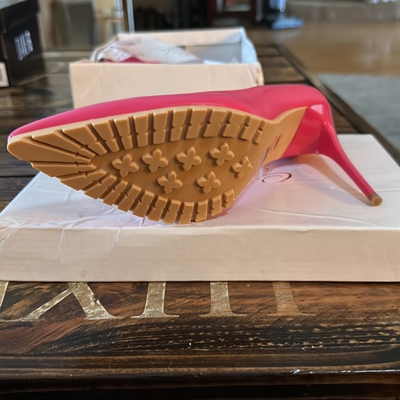Super sexy! Never worn! Mama Shoes hot pink lug sole heels. Size 9 - Picture 2 of 4